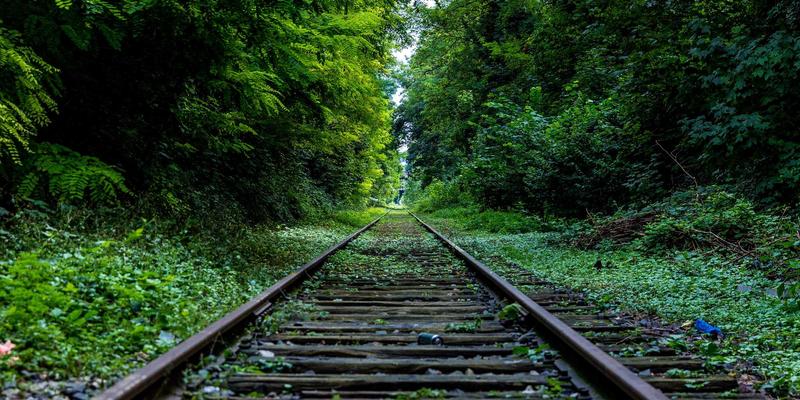 ISTUI框架下状态管理方案深度对比：Redux与Context如何优化卡片式布局UX