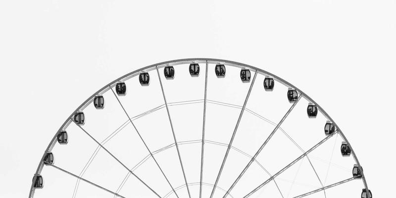 UX设计新范式：ISTUI框架如何通过主题联邦实现微前端架构下的红色UI一致性